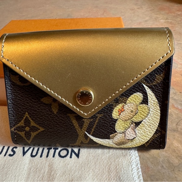 Louis Vuitton Handbags - LOUIS VUITTON VIVIENNE CARD HOLDER